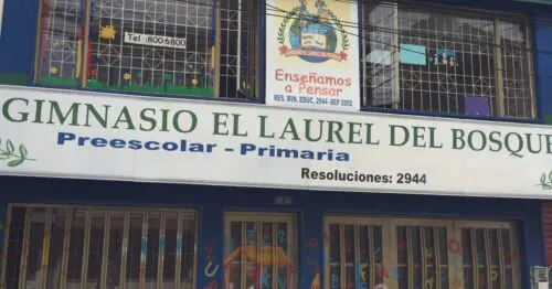 GIMNASIO EL LAUREL DEL BOSQUE GIMNASIO EL LAUREL DEL BOSQUE